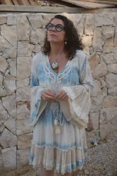 A Songful Style Look Inspired by Rose Bett’s Six