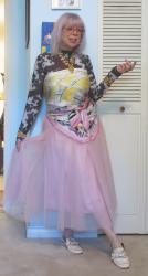 Bigass Weekend Wrap-Up in North Saanich: Mosi-ing in Sea-Themed Tulle; A Hike at John Dean Park in Neon