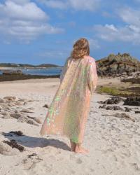 It's time for the Mermaid coat's summer appearance!