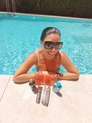 PIEL PROTEGIDA Y BRONCEADA CON PIZ BUIN 