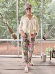 Backyard Happy Hour: What to Wear and What to Sip
