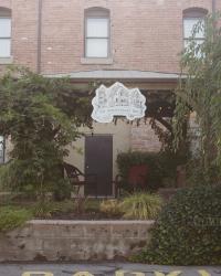 All that Glitters – the 49’er Room at the Anniversary Inn
