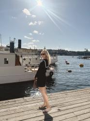 En septemberhelg i sjömanskrage under perikoträd