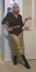 Bigass Long Weekend Wrap-Up: Issey, Lace and Jacko; Regret-Me-Notted Pink Crop and a Pouff; and Many Kitten Pictures