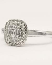 Timeless Style: Why Diamond Engagement Rings Are the Ultimate Wardrobe Essential