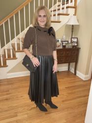 A Chic Thanksgiving Look: Styling My Brown Bow Sweater Two Ways