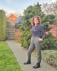 Join the Fancy Friday linkup party-The Beauty and Style Spotlight Team