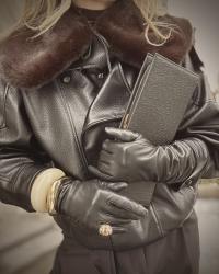 Bomber jacket and fur collar