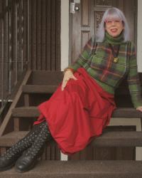 Sweethearts Week, Mom-Day Edition, in Pleats, Plaid and Tails