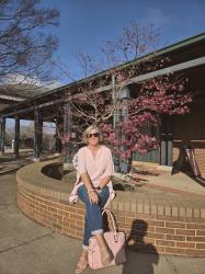 What to Style with Pink Shoes?