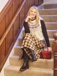 Chanelling Claudia with Traitors-Inspired Kilt Outfit