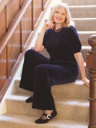 Jewel-Coloured Velvet Valentine’s day Outfit