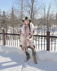 Peregrine Falcon or Bald Eagle? & Spread The Kindness Link Up On the Edge #796