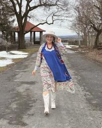 “Whirlpool Frog” by Annemieke Mein | Style Imitating Art