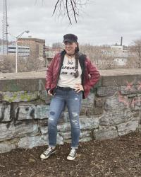 Songful Style Link Party #47: “I Love Rock ‘n’ Roll” by Joan Jett & the Blackhearts