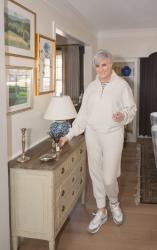 7 Spring Activewear Essentials for Women Over 50 That Actually Look Polished 🌸👟✨