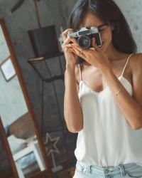 Why physical photos are making a major comeback in 2026