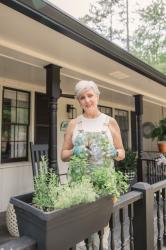 What to Wear Gardening: Cute, Practical Outfits That Hold Up in the Dirt