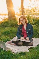 11 tips om je werkplezier te vergroten, zelfs als je niet op je plek zit
