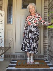 Petals in the Dark: Fresh Ways to Wear a Black Floral Skirt!