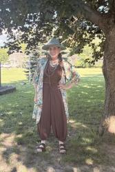 Adventures in Thrifting Part 28: Mint and Brown Floral Kimono & Spread the Kindness Link Up On the Edge #816