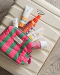 Les indispensables de ma trousse beauté de voyage