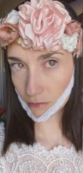 Maquillaje inspirado en la estética Adlib