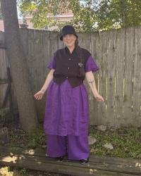 LINTICO Sustainable Linen Clothing: 3 Pieces, 5 Outfits