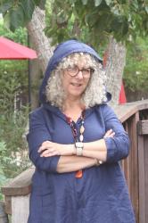 LINTICO: Doing Linen My WayThe Pieces, the Looks, and the Details