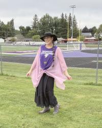 School Spirit, the Shelbee Way & Spread the Kindness Link Up On the Edge #826