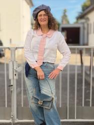 Wie viel Rosa verträgt ein Jeans-Outfit?