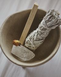 Burning Sage Benefits: A Wellness Ritual for Mind, Body & Home 
