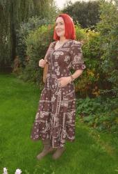 Wearing a Summer Dress in Autumn + Style With a Smile Link Up